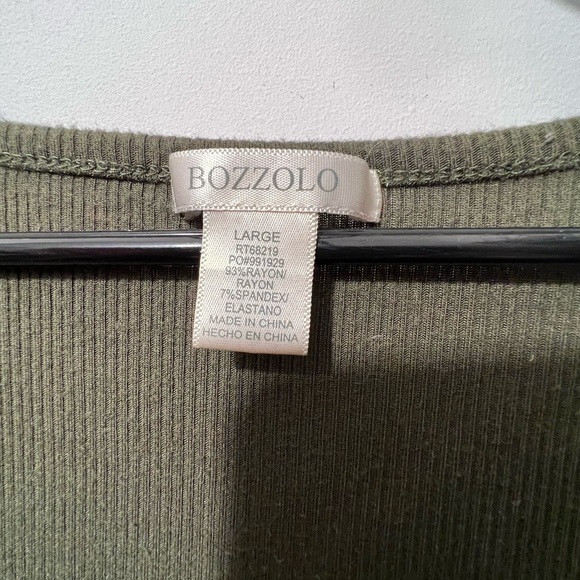 Green Bozzollo Cropped Square Neck Tshirt - Picture 2 of 2